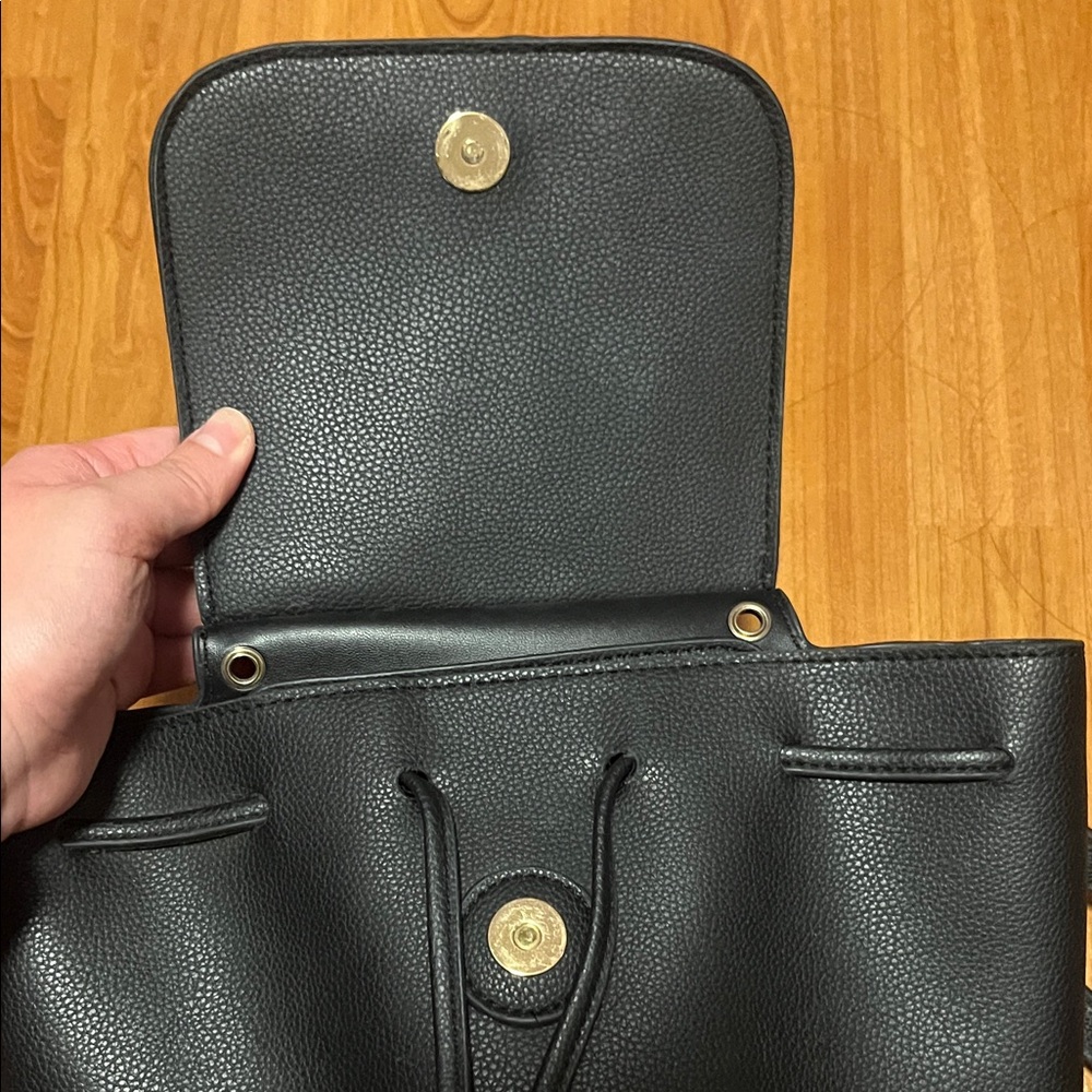 Chic Black Backpack - image 6